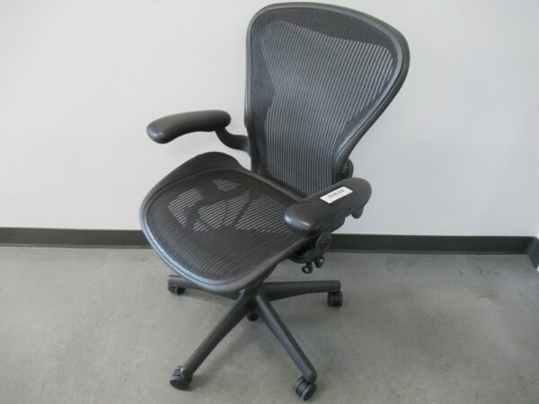 Herman Miller Aeron, Fixed Arms, No Lumbar Support