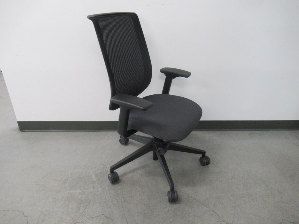 Steelcase Reply Task Chair – Office 911