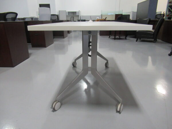 Haworth Flip-Top Training Table w/ powered grommet - Image 8