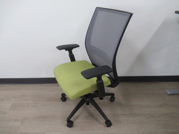 Sit On It Amplify HighBack Task Chair