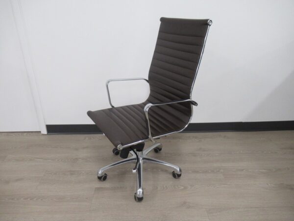 Brown Pleather Task Chair